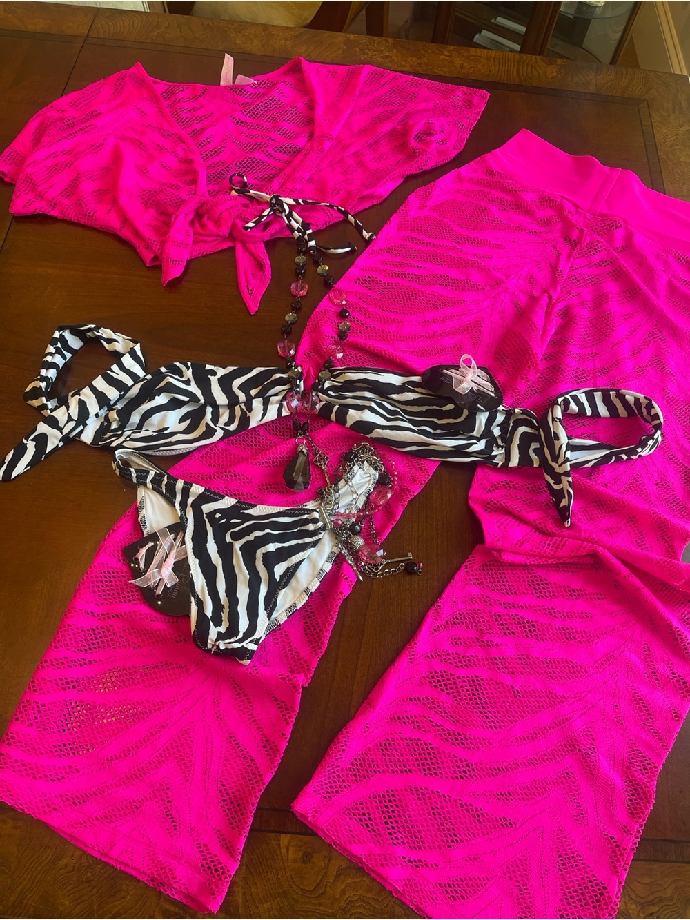 NWT beach bunny bikini set XL top, S bottoms Zebra and hot pink beads - Picture 15 of 15